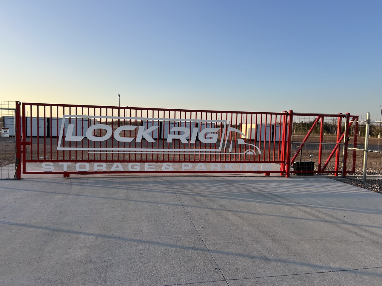 LockRig Storage & Parking Services